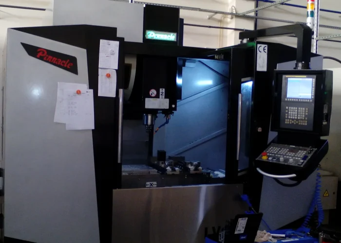 Centro de Maquinação Pinnacle Modelo: LV-105